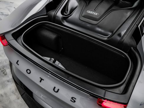 Used 2024 Lotus Emira First Edition image 91