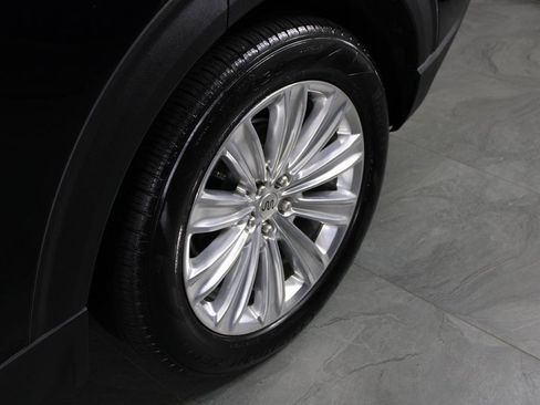 Used 2023 Ford Explorer King Ranch w/ Technology Package image 9