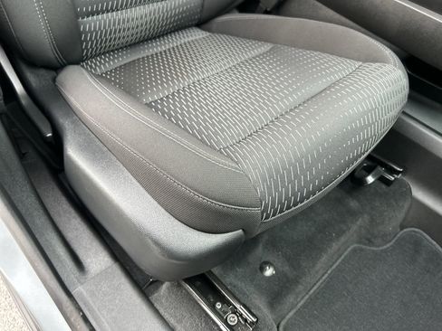 Used 2025 Chevrolet Equinox LT image 14