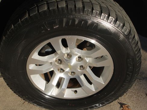 Used 2017 Chevrolet Silverado 1500 LT w/ Texas Edition image 26