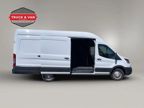 Used 2023 Ford Transit 250 148 High Roof Extended AWD w/ Load Area Protection Package image 42