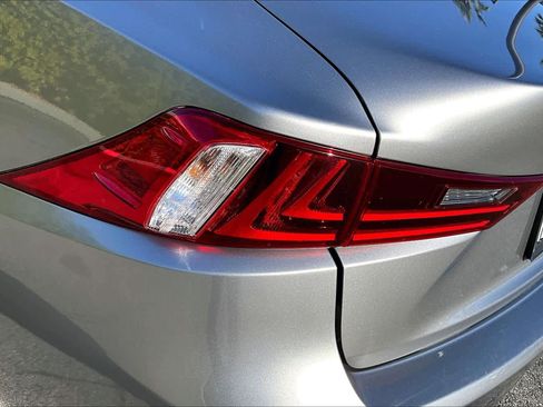 Used 2014 Lexus IS 250 w/ Luxury Package w/Gray Wood image 27