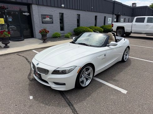 Used 2011 BMW Z4 sDrive35is RWD image 3