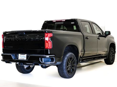 Used 2021 Chevrolet Silverado 1500 LT Trail Boss w/ Convenience Package II AWD/4WD image 5