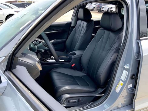 New 2026 Acura Integra image 9