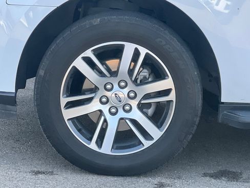 Used 2024 Ford Expedition Max Limited image 29