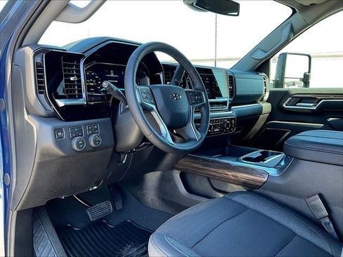 Used 2026 Chevrolet Silverado 2500 LT w/ Trail Boss Package image 8