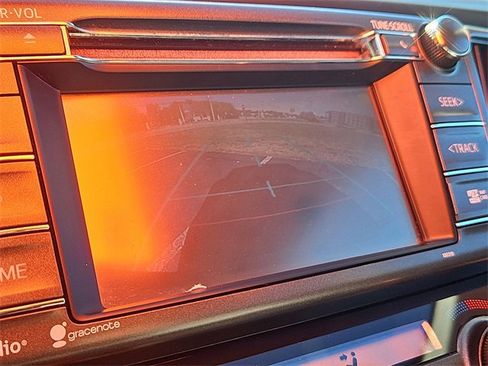 Used 2014 Toyota RAV4 XLE image 16