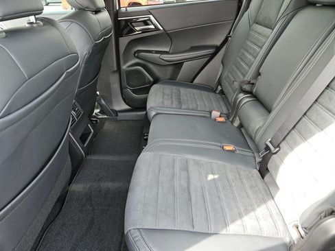 Used 2026 Nissan Rogue SL w/ Family Package AWD/4WD image 26