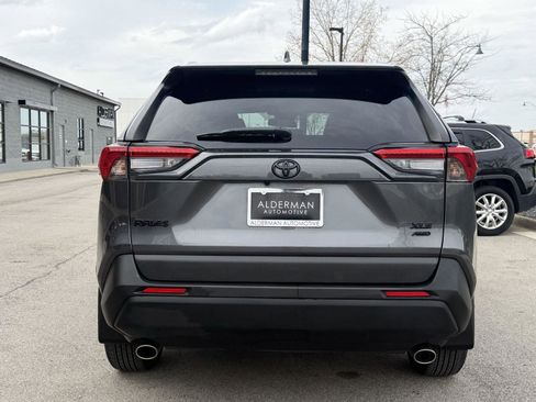 Used 2020 Toyota RAV4 XLE w/ All Weather Liner Package image 44