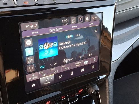 Certified 2023 Jeep Grand Cherokee Altitude image 17