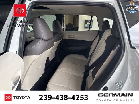 Certified 2023 Toyota Corolla Cross XLE image 17