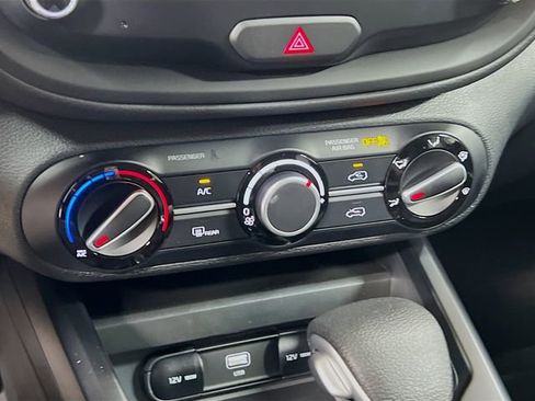 New 2025 Kia Soul LX image 15