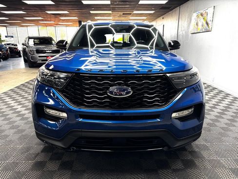 Used 2020 Ford Explorer ST w/ ST High-Performance Pack AWD/4WD image 4