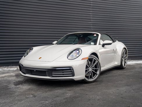 Used 2023 Porsche 911 Carrera 4S image 1