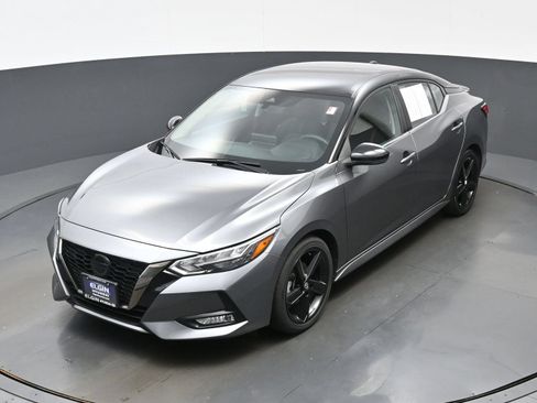 Used 2023 Nissan Sentra SR w/ Electronics Package FWD image 31