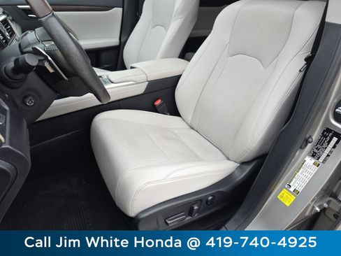 Used 2020 Lexus RX 350 AWD w/ Premium Package image 27