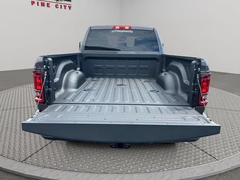 New 2026 RAM 3500 Big Horn AWD/4WD image 12