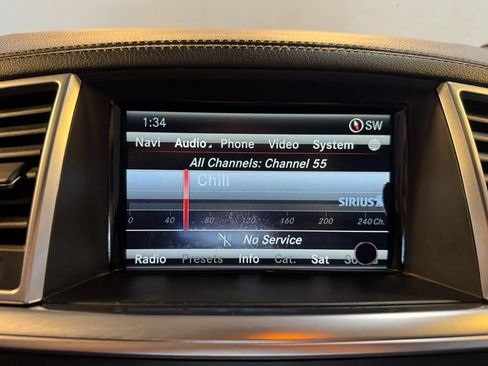 Used 2013 Mercedes-Benz GL 450 4MATIC image 14