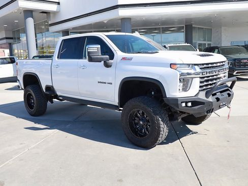 Used 2020 Chevrolet Silverado 3500 LTZ w/ LTZ Premium Package image 8