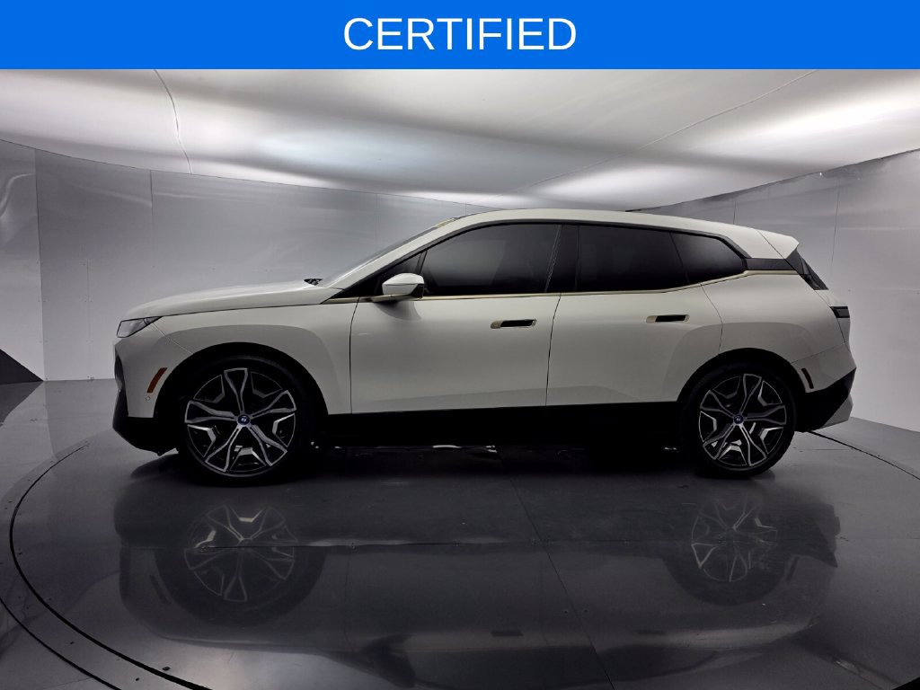 Certified 2023 BMW iX M60 w/ Executive Package AWD/4WD image 7