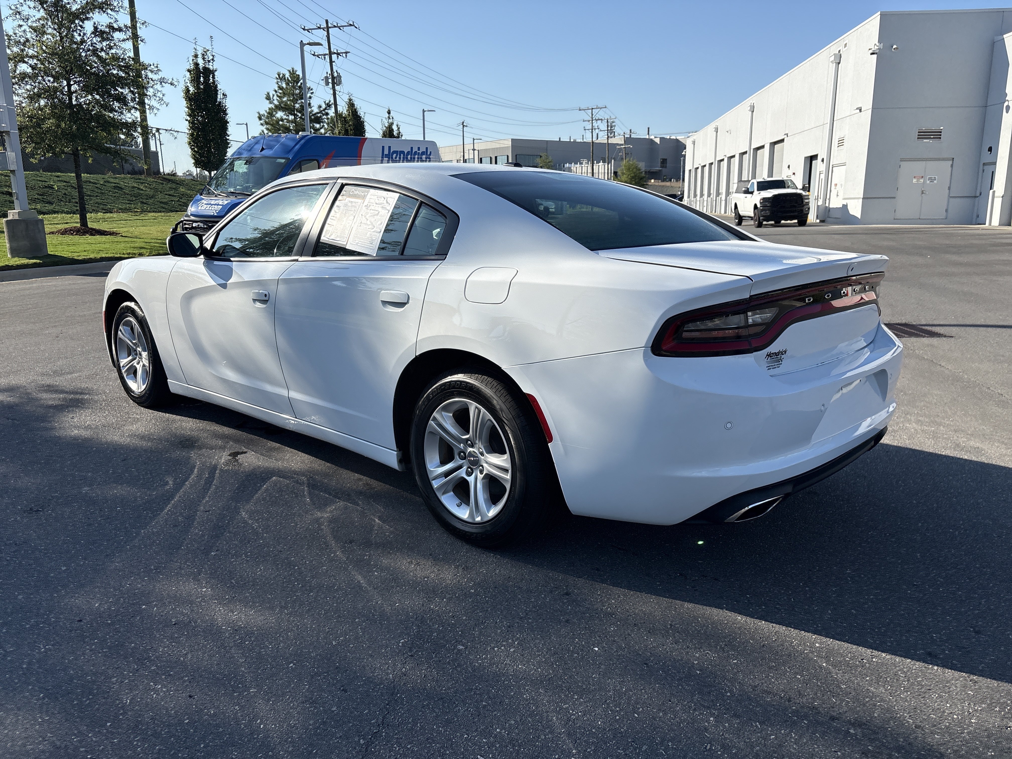 Used 2022 Dodge Charger SXT RWD image 7