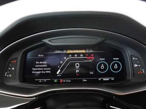 Used 2026 Audi RS Q8 performance AWD/4WD image 97