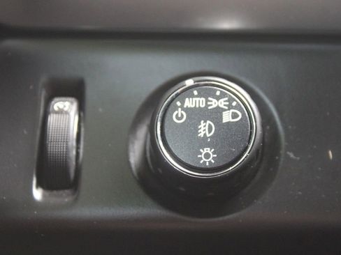 Used 2016 Chevrolet Tahoe LTZ image 30