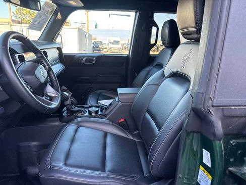 Used 2025 Ford Bronco Badlands AWD/4WD image 9