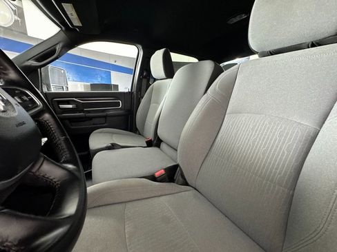 Used 2024 RAM 2500 Big Horn image 33