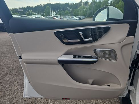 New 2026 Mercedes-Benz GLC 300 4MATIC image 27