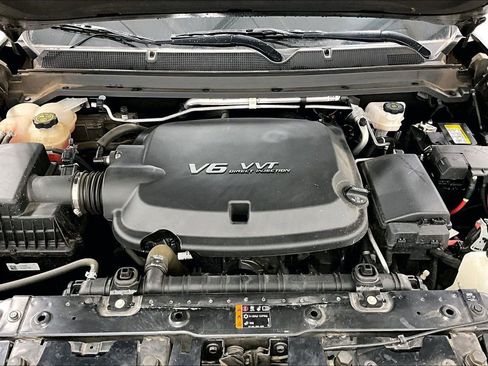 Used 2022 Chevrolet Colorado ZR2 w/ Colorado ZR2 Bison Edition AWD/4WD image 11