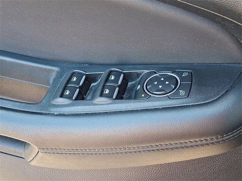 Used 2023 Ford Edge SEL image 24