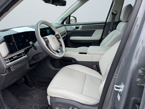 Certified 2025 Hyundai Santa Fe Calligraphy image 11