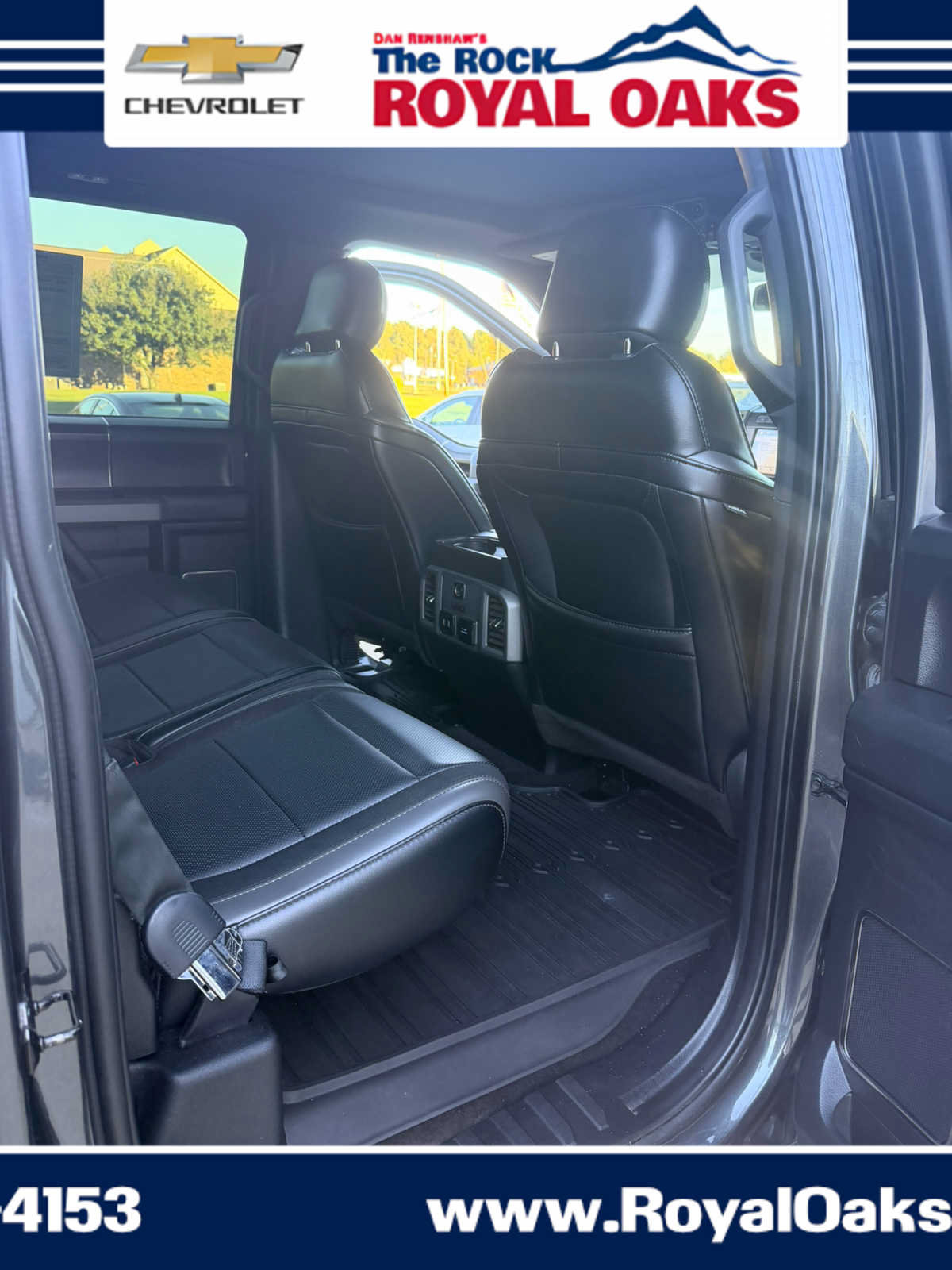 Used 2019 Ford F150 Raptor w/ Equipment Group 802A Luxury AWD/4WD image 15