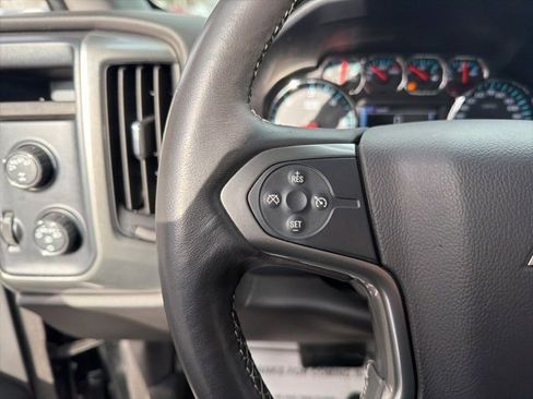 Used 2018 Chevrolet Silverado 1500 LT w/ All Star Edition image 22