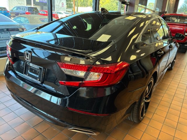 Used 2022 Honda Accord Sport image 8