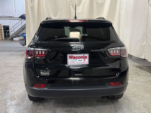 Used 2021 Jeep Compass Latitude AWD/4WD image 8