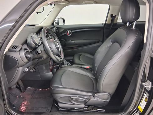 Used 2014 MINI Cooper 2-Door Hardtop FWD image 3