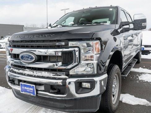 Used 2022 Ford F350 XLT w/ XLT Value Package image 2