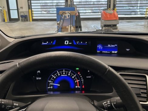 Used 2013 Honda Civic EX-L image 28