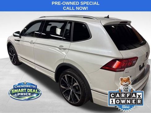 Used 2022 Volkswagen Tiguan SEL R-Line AWD/4WD image 3