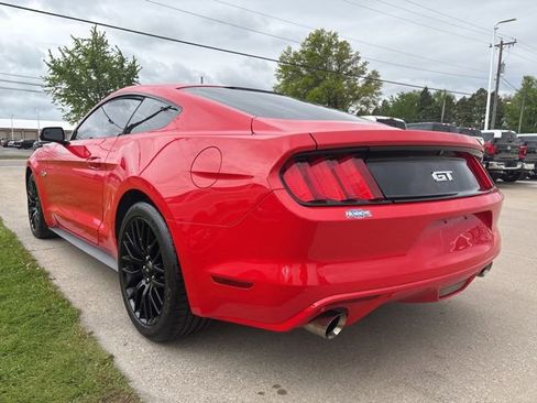 Used 2017 Ford Mustang GT w/ GT Performance Package RWD image 2