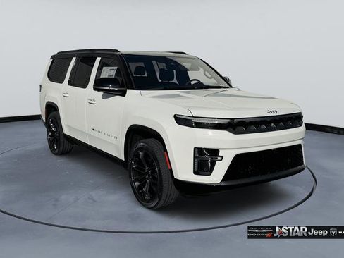 New 2026 Jeep Grand Wagoneer L Summit image 3