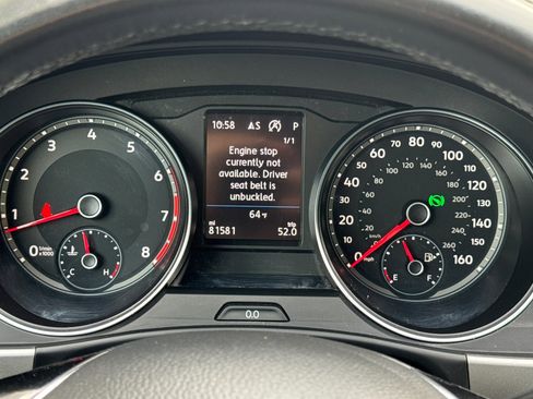 Used 2019 Volkswagen Atlas SE w/ Towing Package FWD image 18