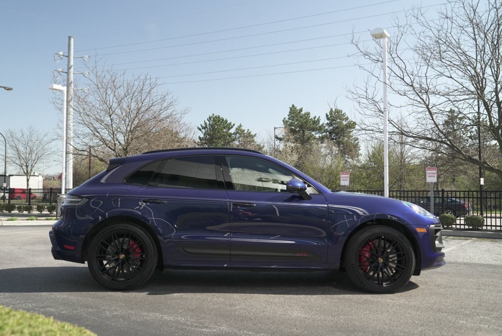 Used 2023 Porsche Macan GTS w/ Premium Package Plus AWD/4WD image 17