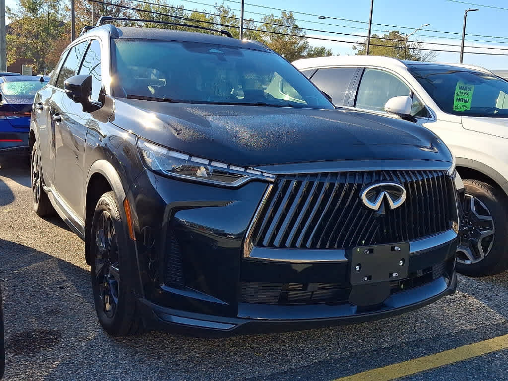 Used 2026 INFINITI QX60 Autograph w/ Dark Cargo Package AWD/4WD image 2