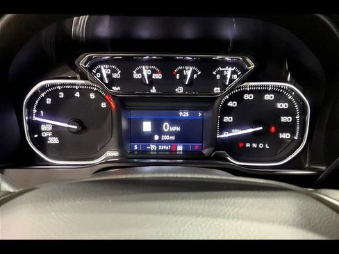 Certified 2021 GMC Sierra 1500 AT4 w/ Off-Road Performance Package image 16