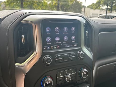 Used 2020 Chevrolet Silverado 1500 RST AWD/4WD image 28
