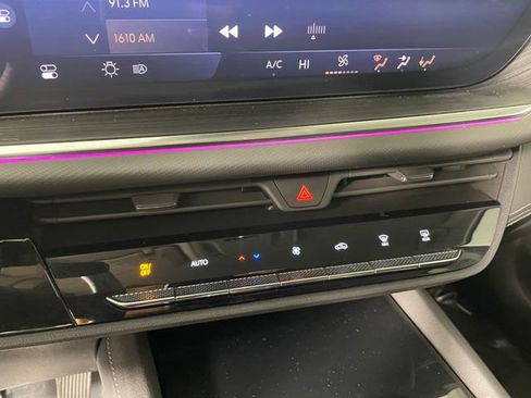 Certified 2025 Buick Envision Preferred image 8